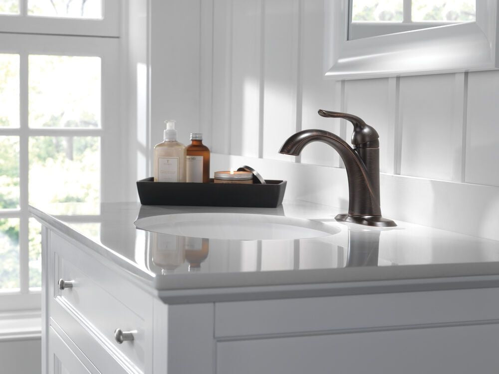 1HDL Centerset Lavatory Faucet, Venetian Bronze
