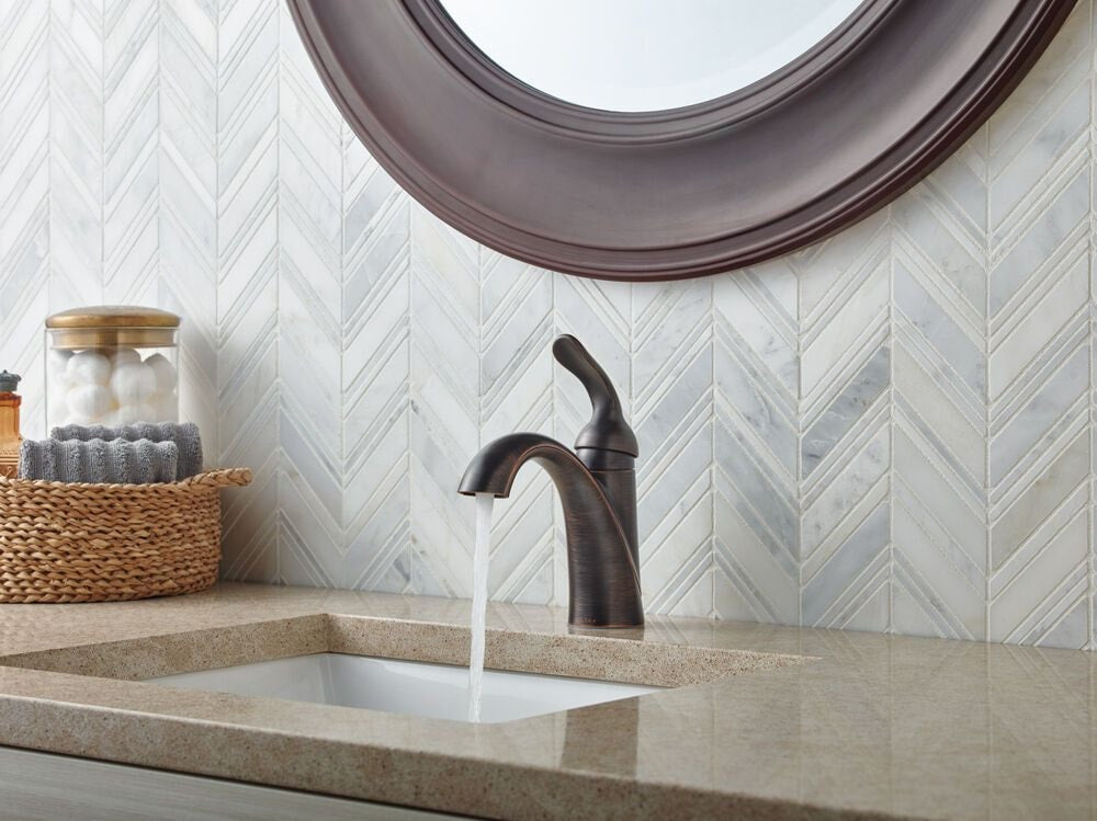 1HDL Centerset Lavatory Faucet, Venetian Bronze