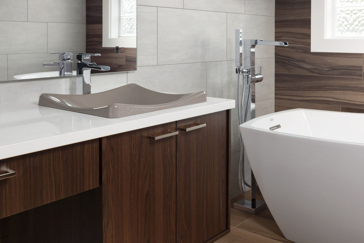 Ara 1-Handle Channel Bathroom Faucet with Metal Pop-Up, Chrome