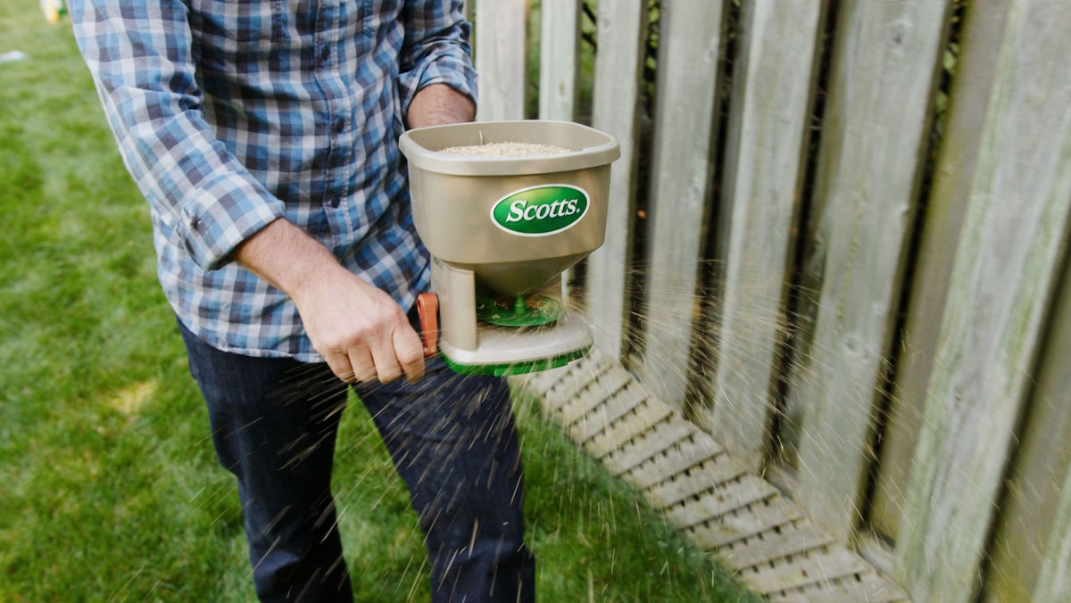 Whirl Year-Round Hand-Held Spreader, 1,500 sq. ft.