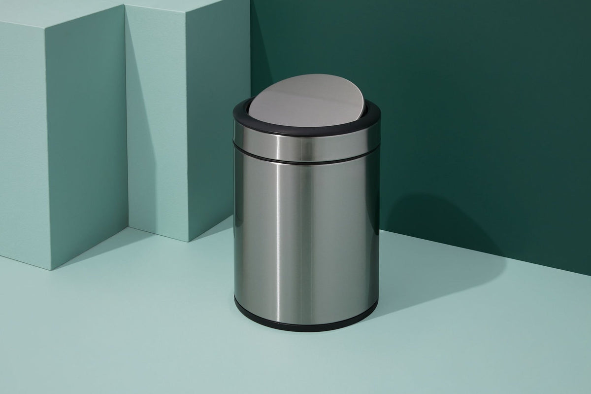 Steel and Plastic Circular Swing Lid Garbage Bin, Silver, 8-L