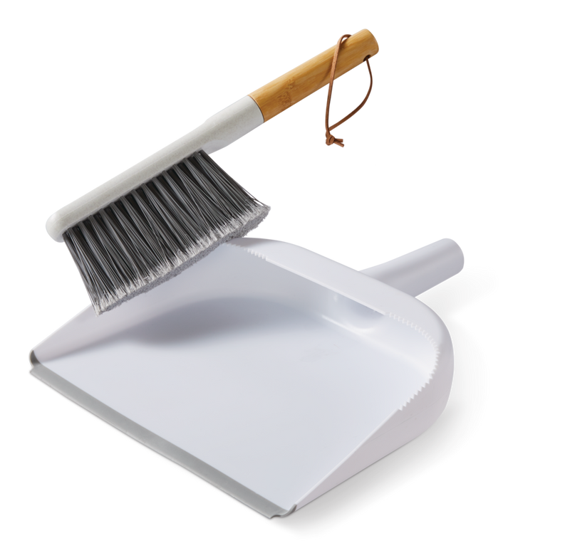 Whisk & Dustpan Set Z8